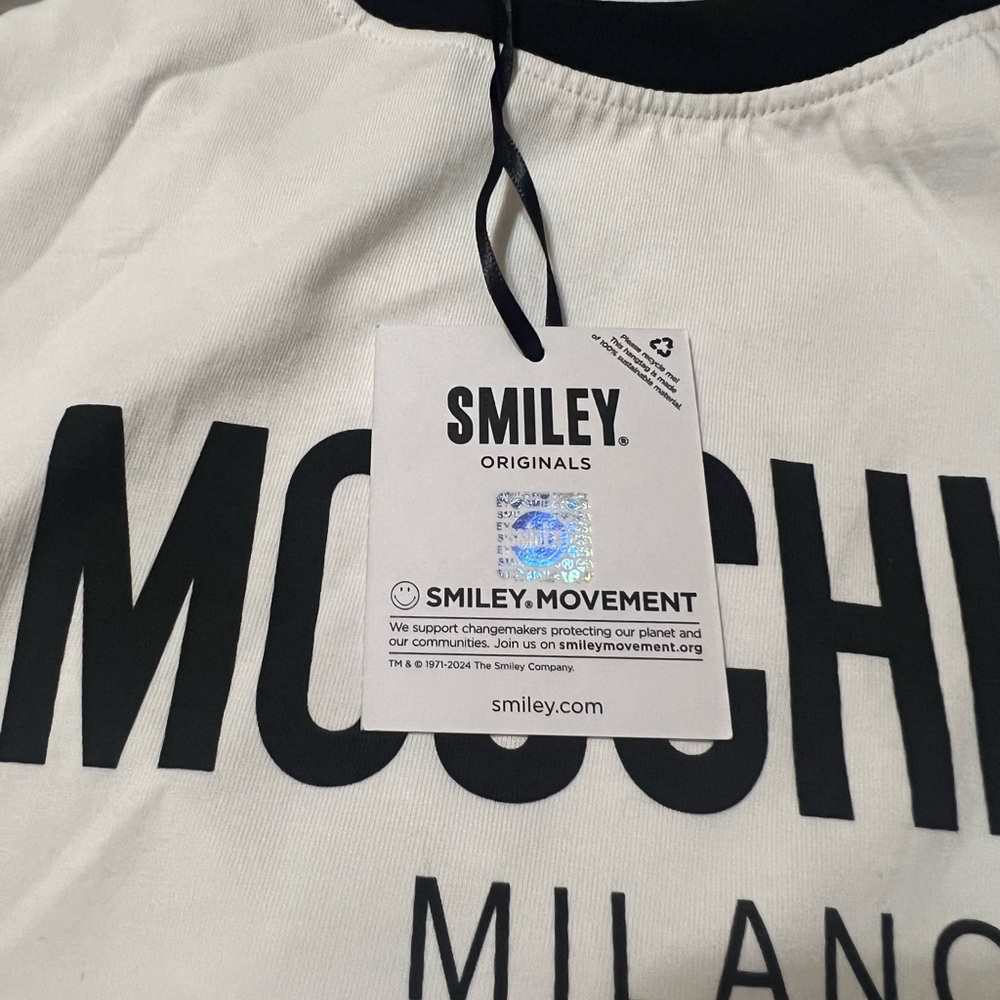 SOLD- SOLD!! Moschino Smiley Original T-Shirt. USA size 42